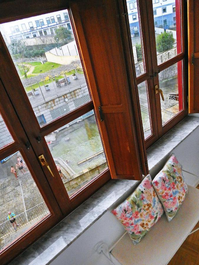 Apartamento Ourense Existe Casco Historico Parking Opcional Apartment Bagian luar foto